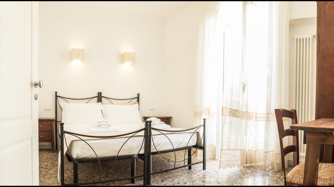 Bed & Breakfast Amati Fasano Buitenkant foto